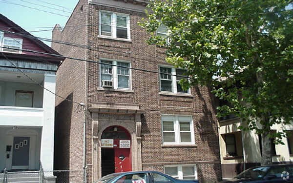 Foto principal - Old Raritan Court