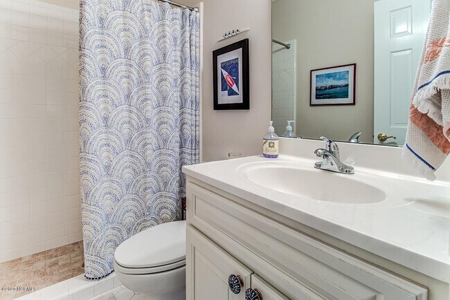 Foto del edificio - 5626 Green Turtle Ln