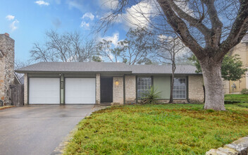 Building Photo - 8209 Belclaire Cir