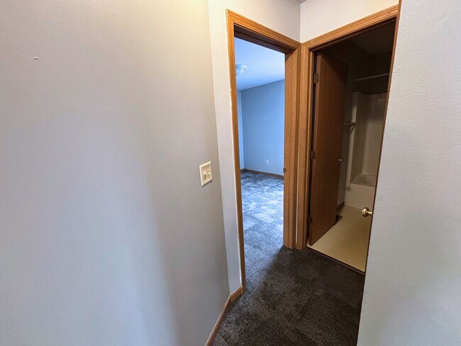 Foto del edificio - 312 Stone Creek Dr