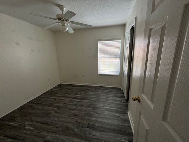 Building Photo - 5234 Paradise Cay Cir