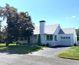 Building Photo - 1119 New York Ave