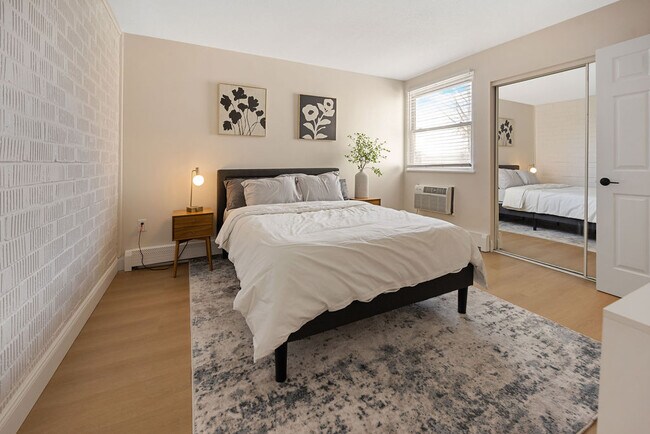 Foto del edificio - Breckenridge Apartments