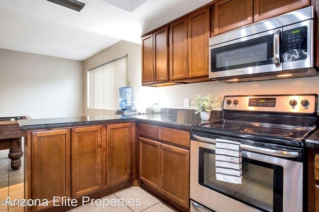 Foto del edificio - 3 br, 2 bath House - 2108 W Bentrup St