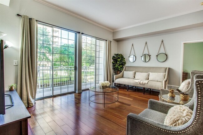 Foto del edificio - 3225 Turtle Creek Blvd Blvd