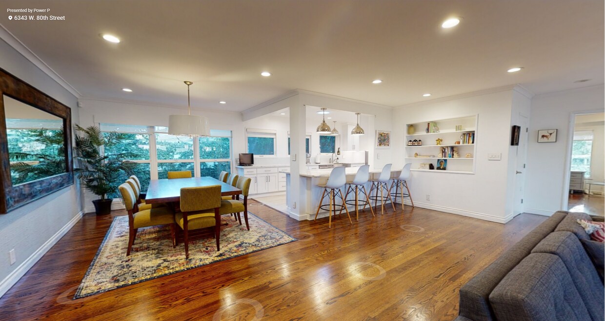 Foto principal - 6343 W 80th St