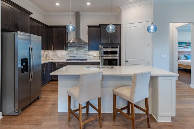 Foto del edificio - 559 SE Villandry Way