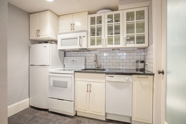 Foto del edificio - 431 Shawmut Ave
