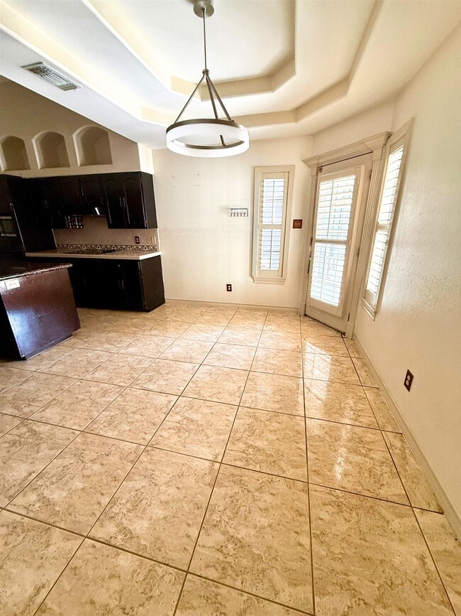 Building Photo - 1822 Lemonwood Dr