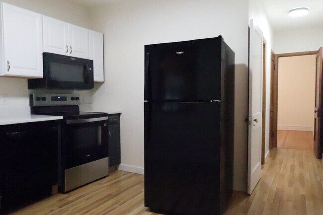 Foto del edificio - Charming Clifton Heights Bungalow!!