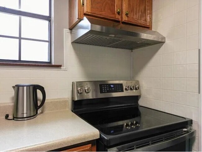 Foto del edificio - 356 Kingview Dr