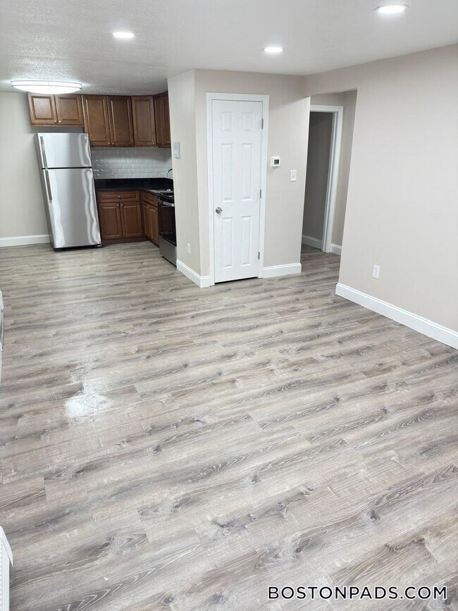 Foto del edificio - 85 Ridgewood Ln