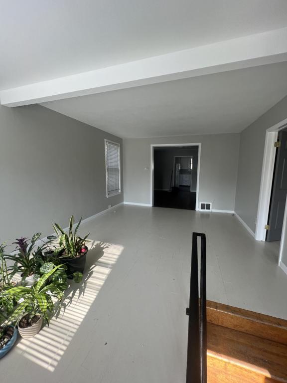 Building Photo - 47 Frankfort St