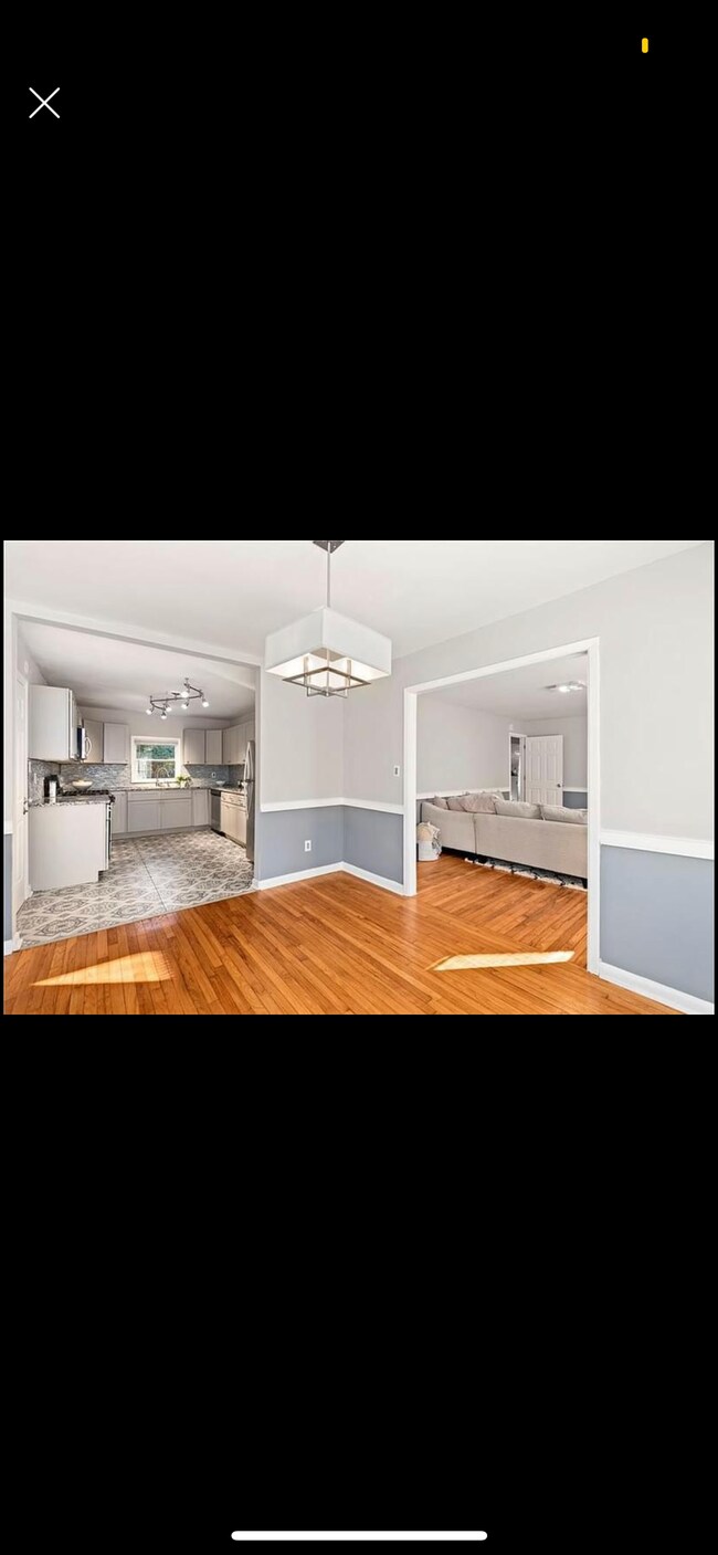 Building Photo - 2687 Burton Rd NW