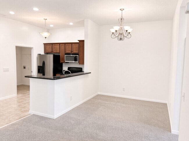 Foto del edificio - 1364 Orchard Cir