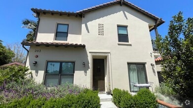Building Photo - 203 S Meridith Ave
