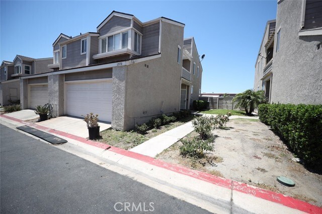 Building Photo - 12970 Homestead Pl