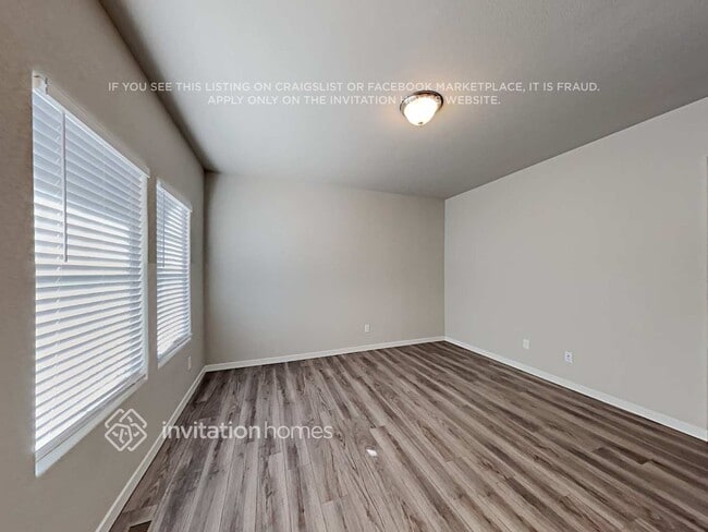 Building Photo - 8842 Bittercress Dr