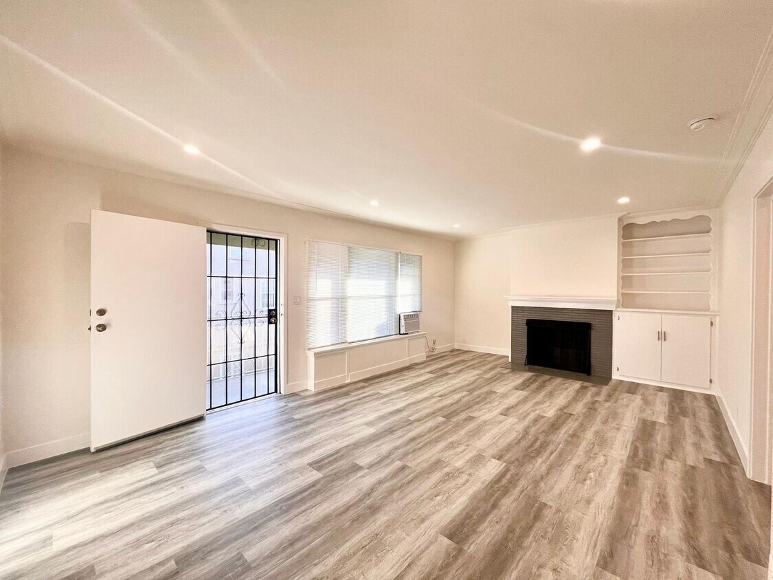 Foto principal - 1627 Normandie Ave