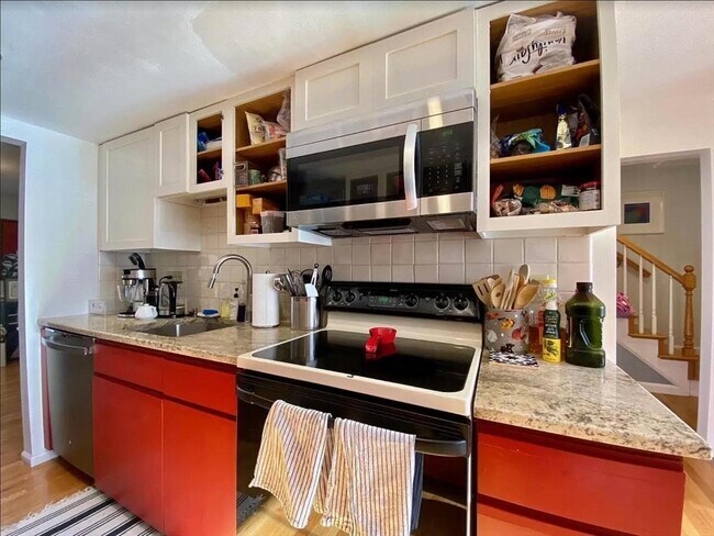 Foto del edificio - 2 Glenbrook Ln