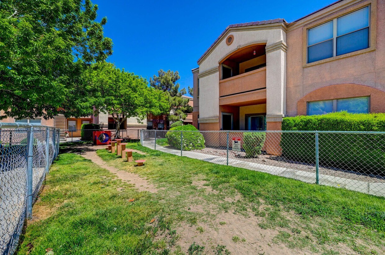 Aislado y tranquilo, a 10 minutos de Leavenworth - Casas en alquiler en  Peshastin, Washington, Estados Unidos - Airbnb, image size:1240x823