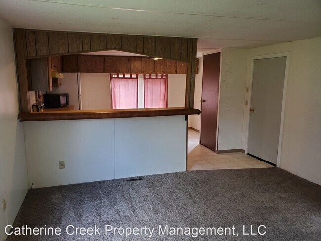 Building Photo - 2 br, 1 bath House - 1136 N. Main Street