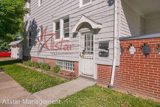 Building Photo - 2 br, 1 bath House - 18918 Ironwood Avenue...