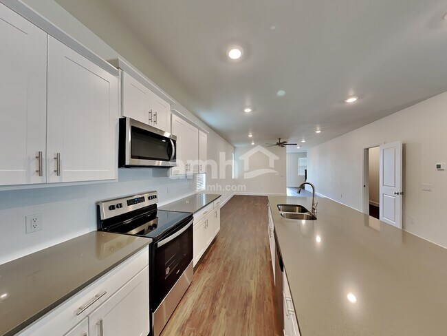 Foto del edificio - 8224 Joyce St