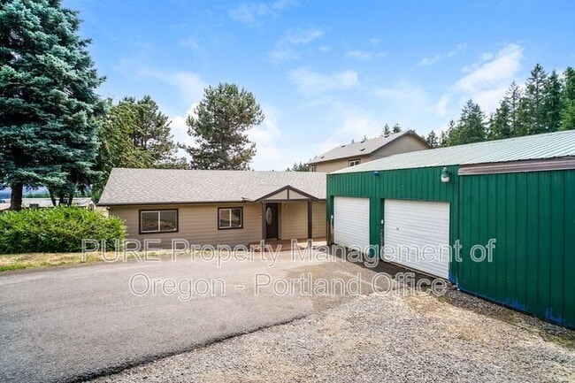 Building Photo - 14235 SW Meeker Terrace
