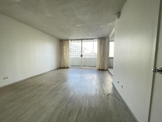 Foto del edificio - WOODROSE 2/dual/1 end unit, sec, W/D, D/W,...