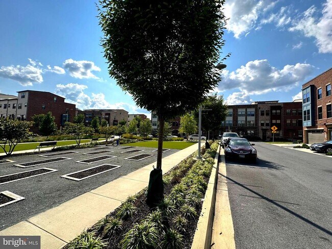 Foto del edificio - 4726 Towne Park Rd