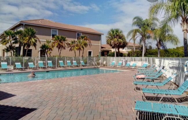 Pool - 1136 Cheval Dr