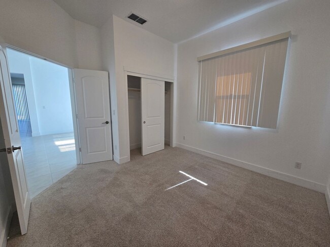 Building Photo - 3748 Tate St