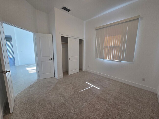 Foto del edificio - 3748 Tate St