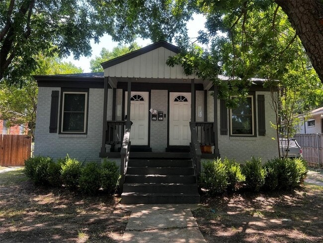 Photo - 408 N Oak Cliff Blvd Apartment