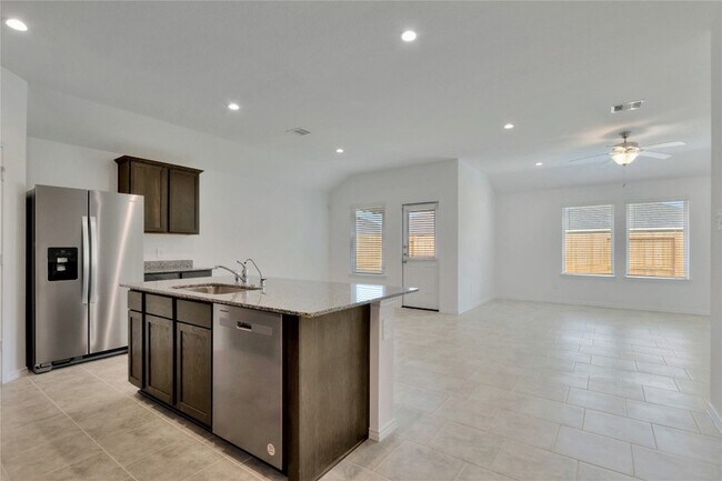 Foto del edificio - 1023 Lipizzan Ln