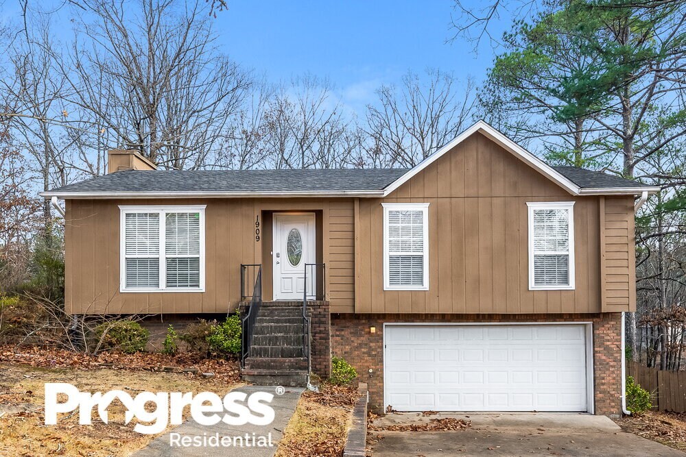 Foto principal - 1909 Valley Run Dr