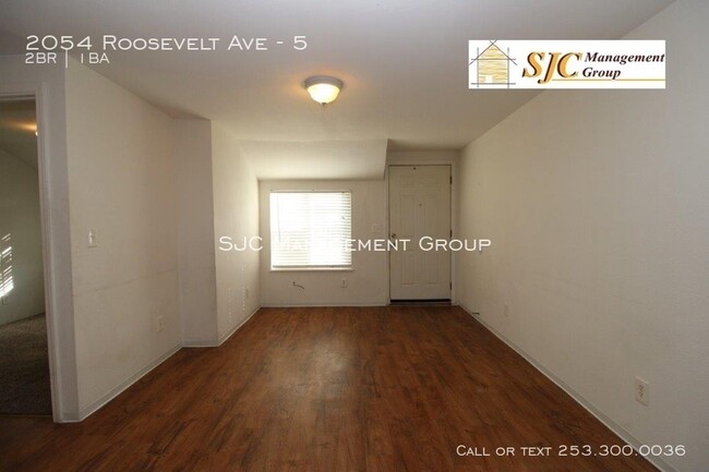 Foto del edificio - Two Bed Apartment Near Downtown Enumclaw