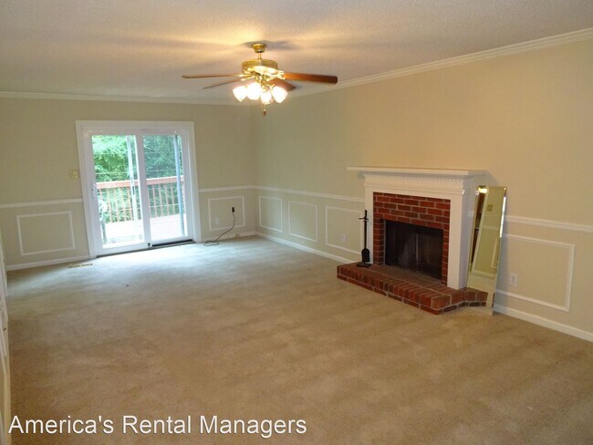 Foto del edificio - 3 br, 2.5 bath House - 102 Augusta Way