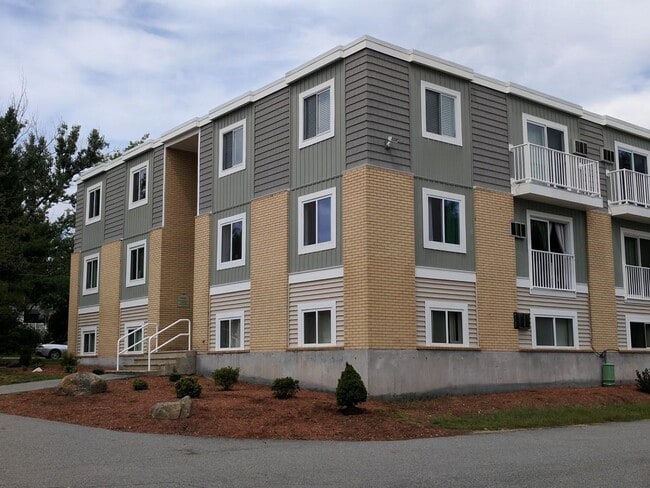 Building Photo - 17 Mercury Dr
