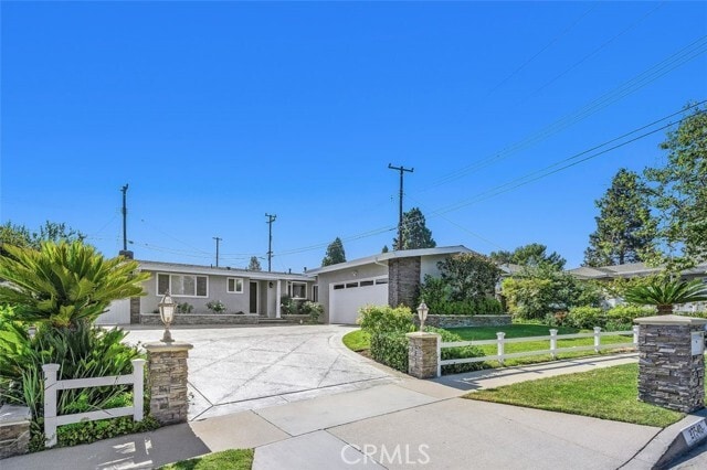 Building Photo - 27540 Hales Corner Rd