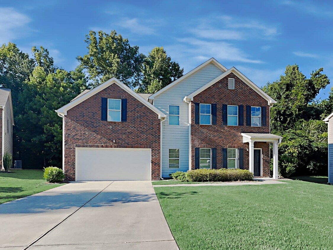 Primary Photo - 2060 Stonebrook Cir