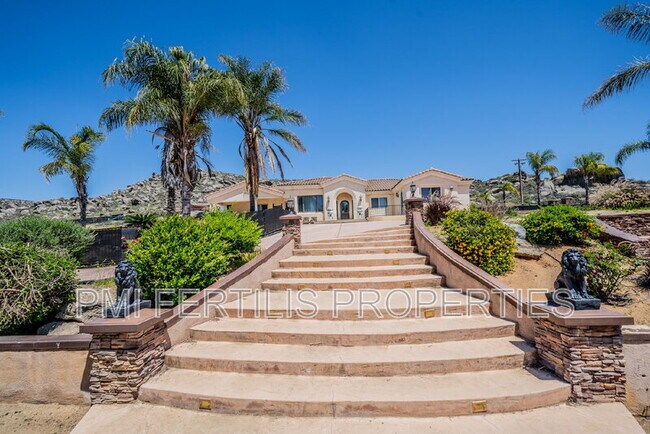 Foto del edificio - 17425 Cyrus Ln