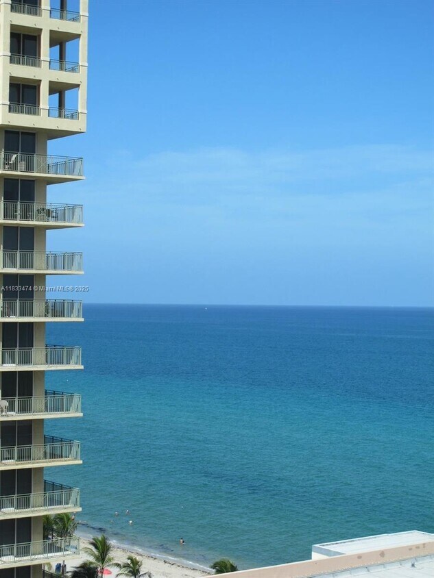 Foto principal - 3140 S Ocean Dr