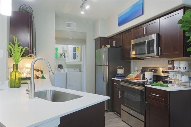 Interior Photo - Enclave at Arrowhead