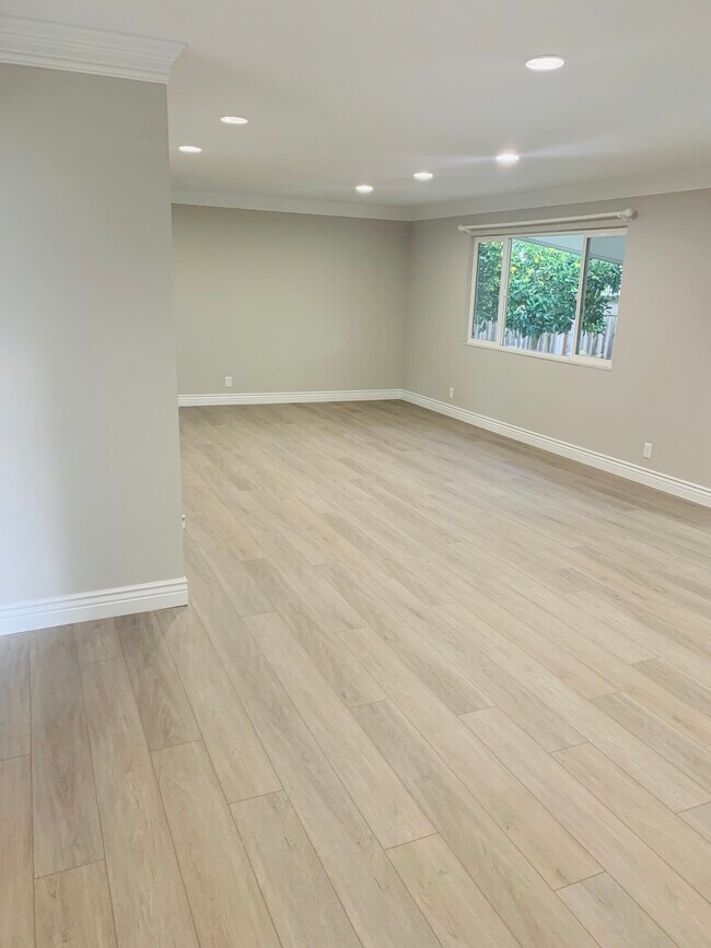 Foto del edificio - 501 Amherst Ct