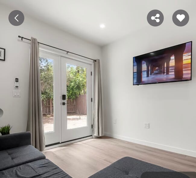 Foto del edificio - 1535 S Ogden Dr