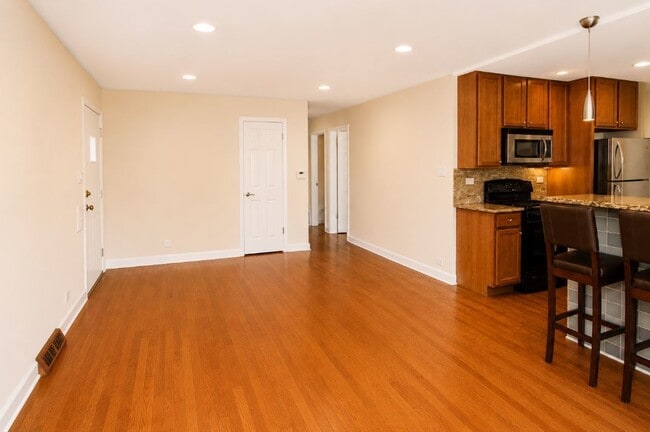 Building Photo - 9311 Latrobe Ave