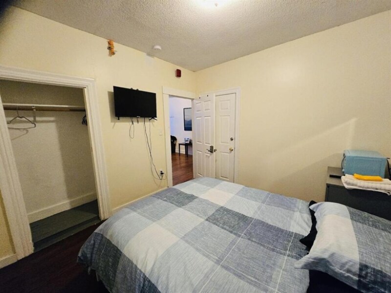 Foto principal - 53 Doyle Ave