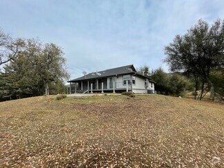 Building Photo - 46596 Wallu Ln